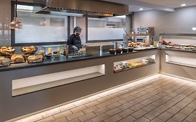 Ght Miratge - Only Adults 18 And Up